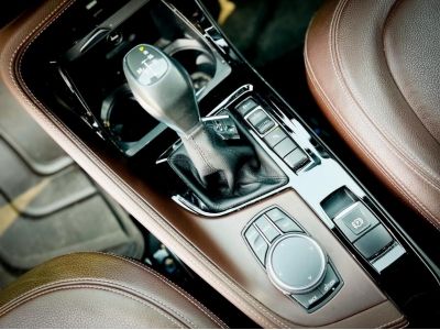 2017 BMW X1  18i X-line 1.5 Turbo เครดิตดีฟรีดาวน์ รูปที่ 10